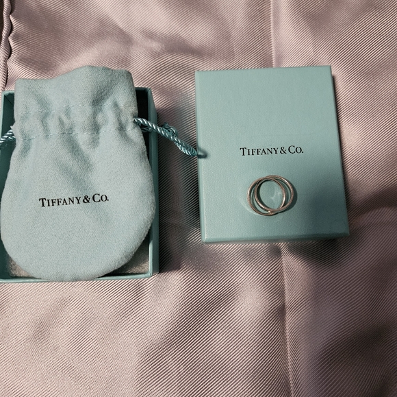 Tiffany 1837 interlocking circles Ring - Picture 1 of 7